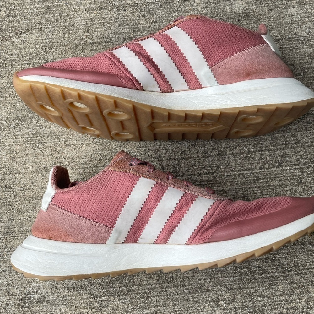 Women’s Adidas Flashback running shoes size 7.5 - Picture 5 of 9